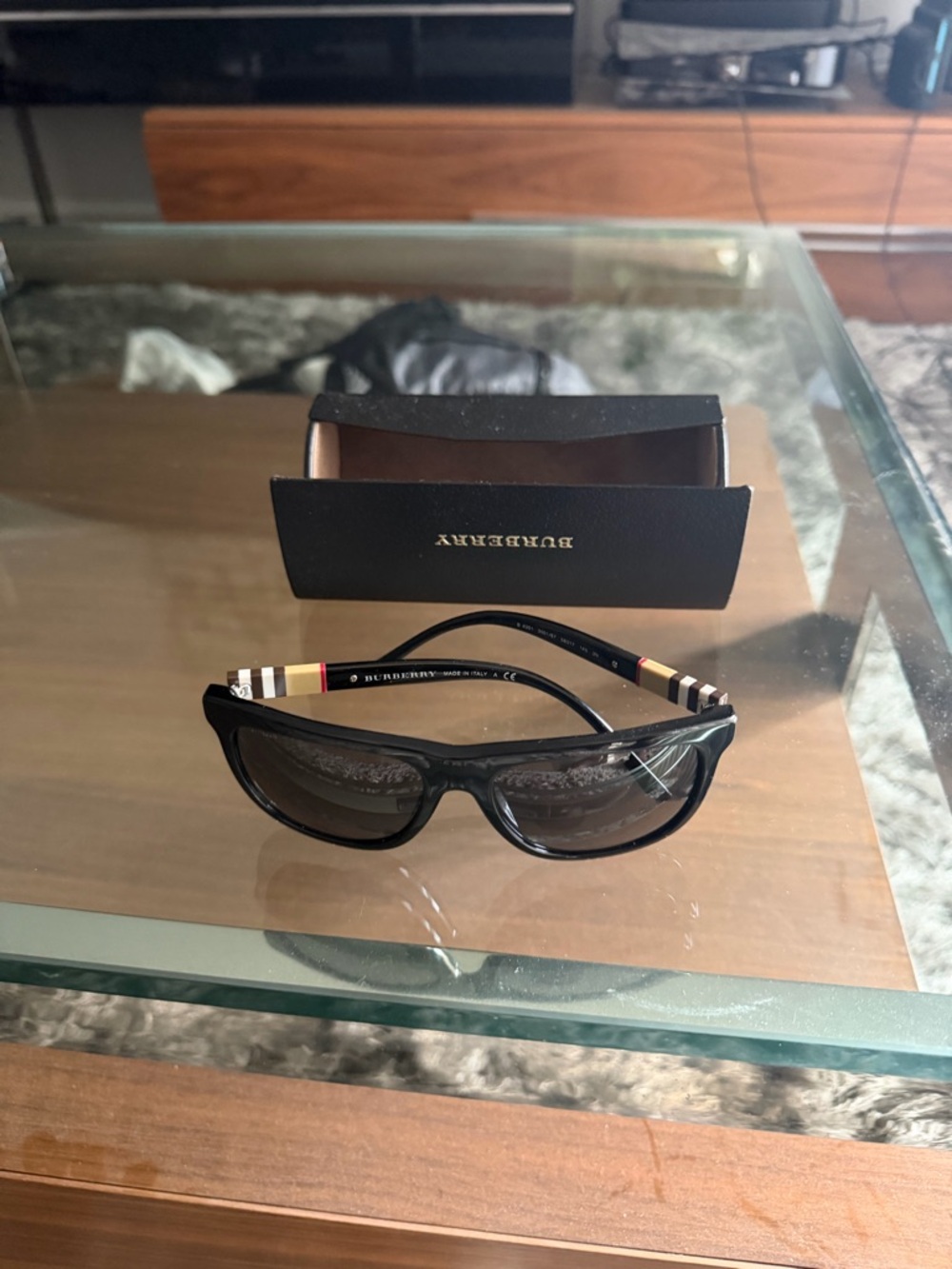 Burberry BE4201 Fashion Sunglasses